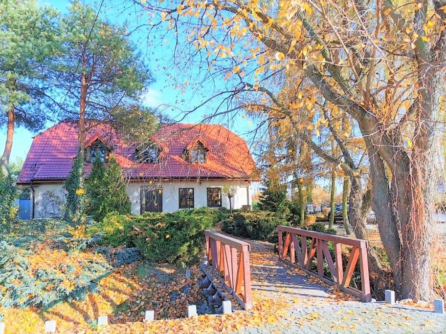 Dobry Klimat Uniejów Extérieur photo